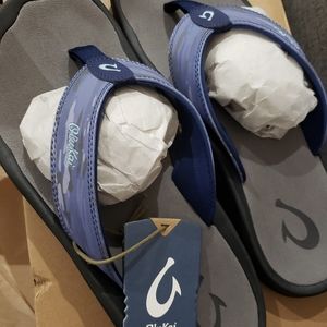 Olukai mens sandals